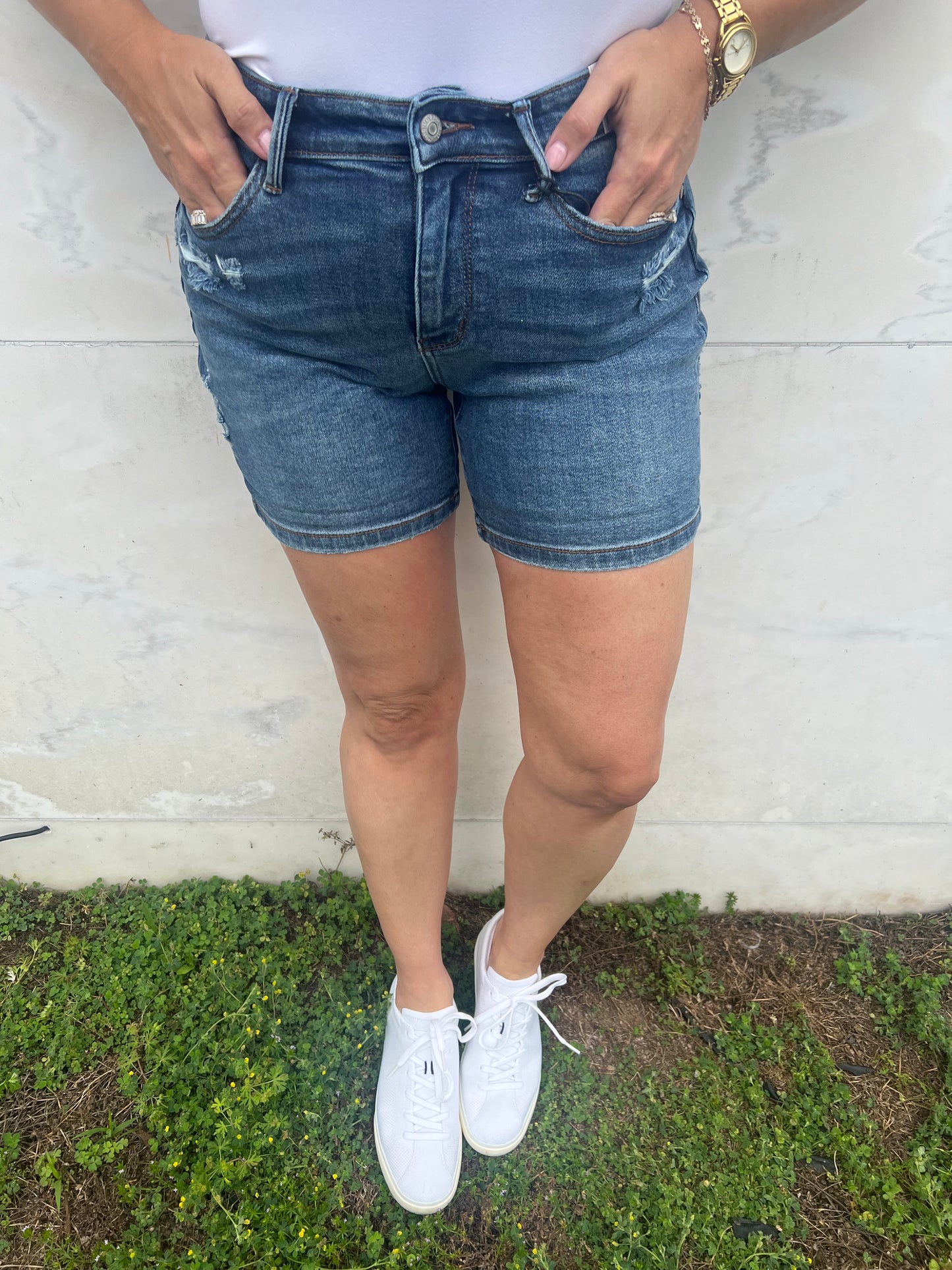 . Judy Blue Mid Rise Dad Shorts