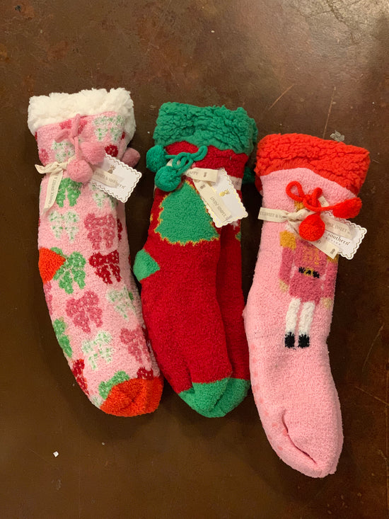 Simply Southern Holiday Camper Socks