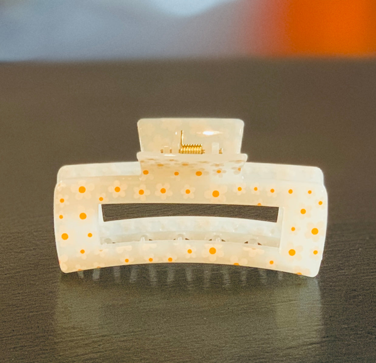 . Daisy Flowers Hair Clip
