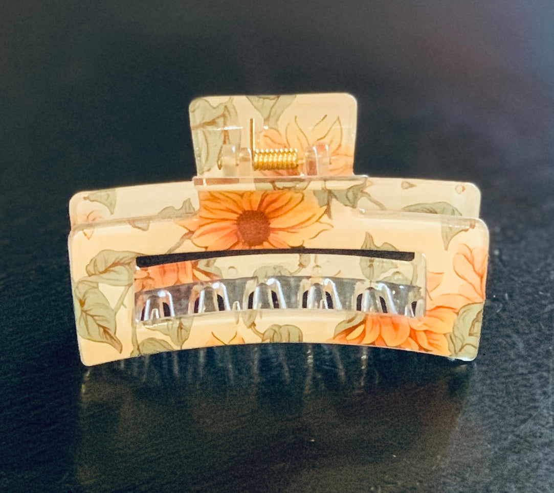 . Artsy Flowers Hair Clip