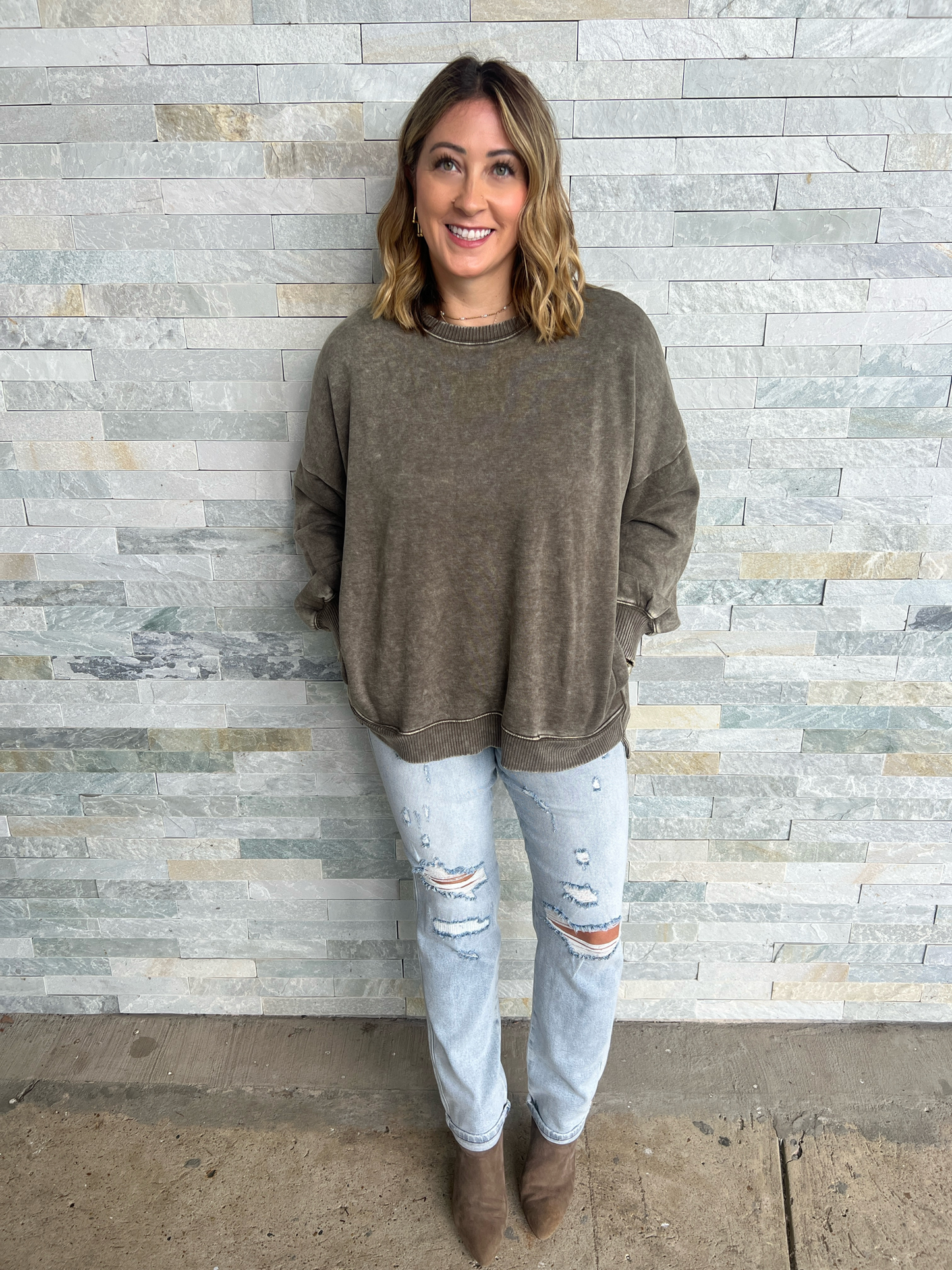 Willow Slouchy Sweatshirt
