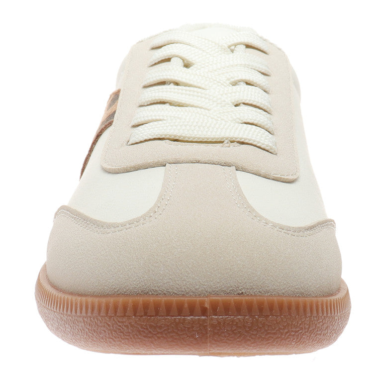 . Great Leopard Print Sneaker