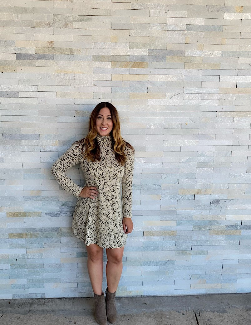 Acadian Turtle Neck Swing Dress Small