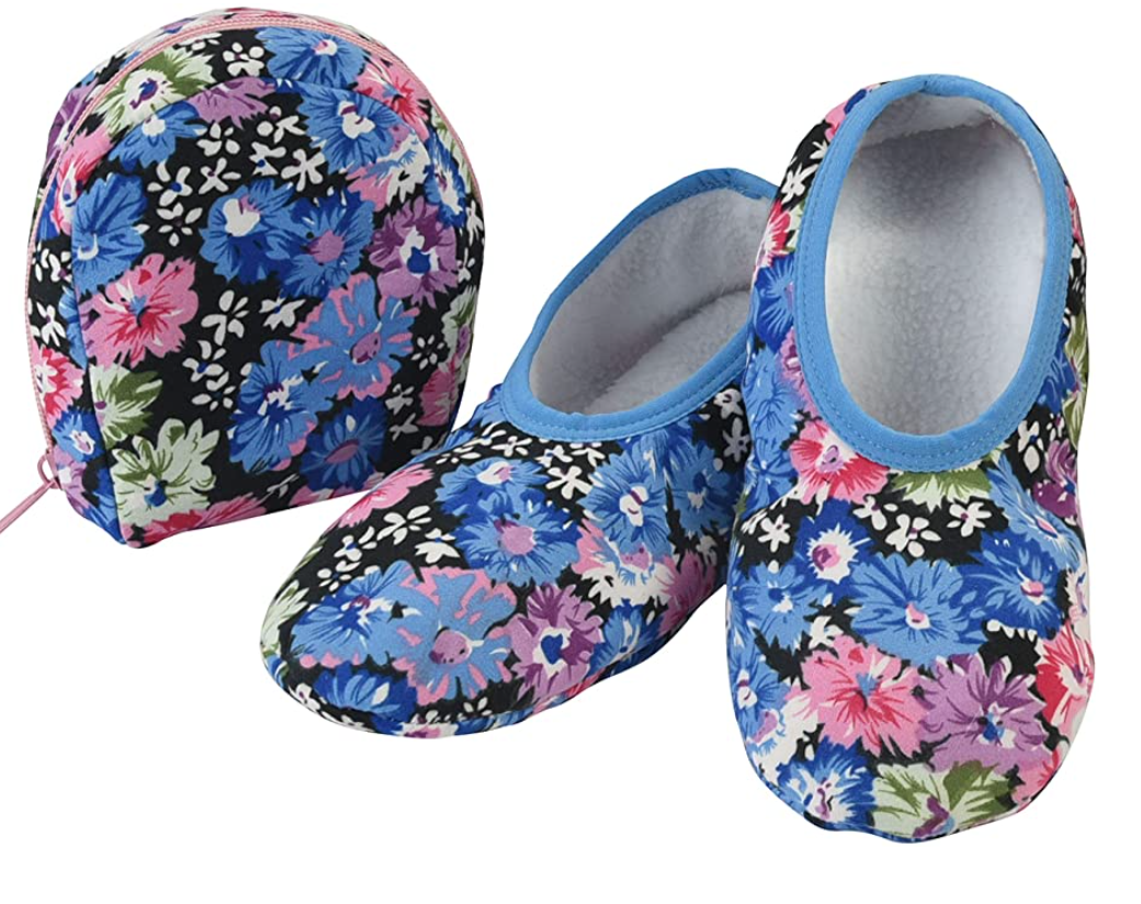 Skinnies by snoozies with 2025 travel pouch