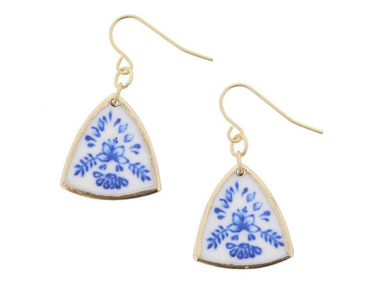 Load image into Gallery viewer, . Blue for you! Earrings
