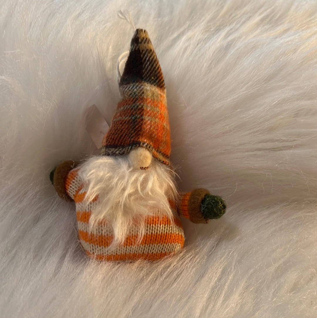Load image into Gallery viewer, * Autumn Gnome Ornament
