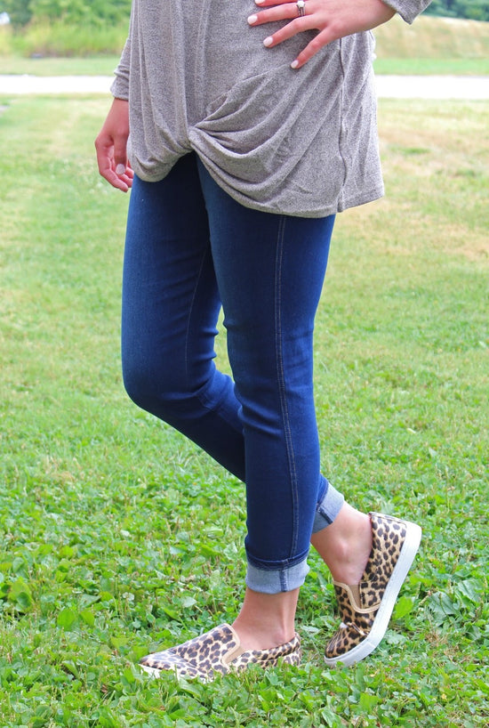 Load image into Gallery viewer, * Simply Southern denim legging
