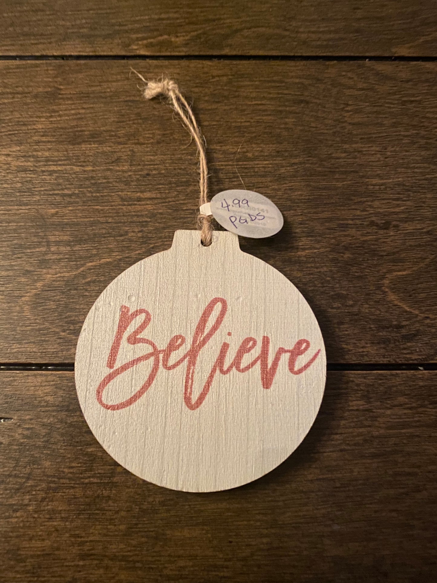 Round Wooden Christmas Ornaments