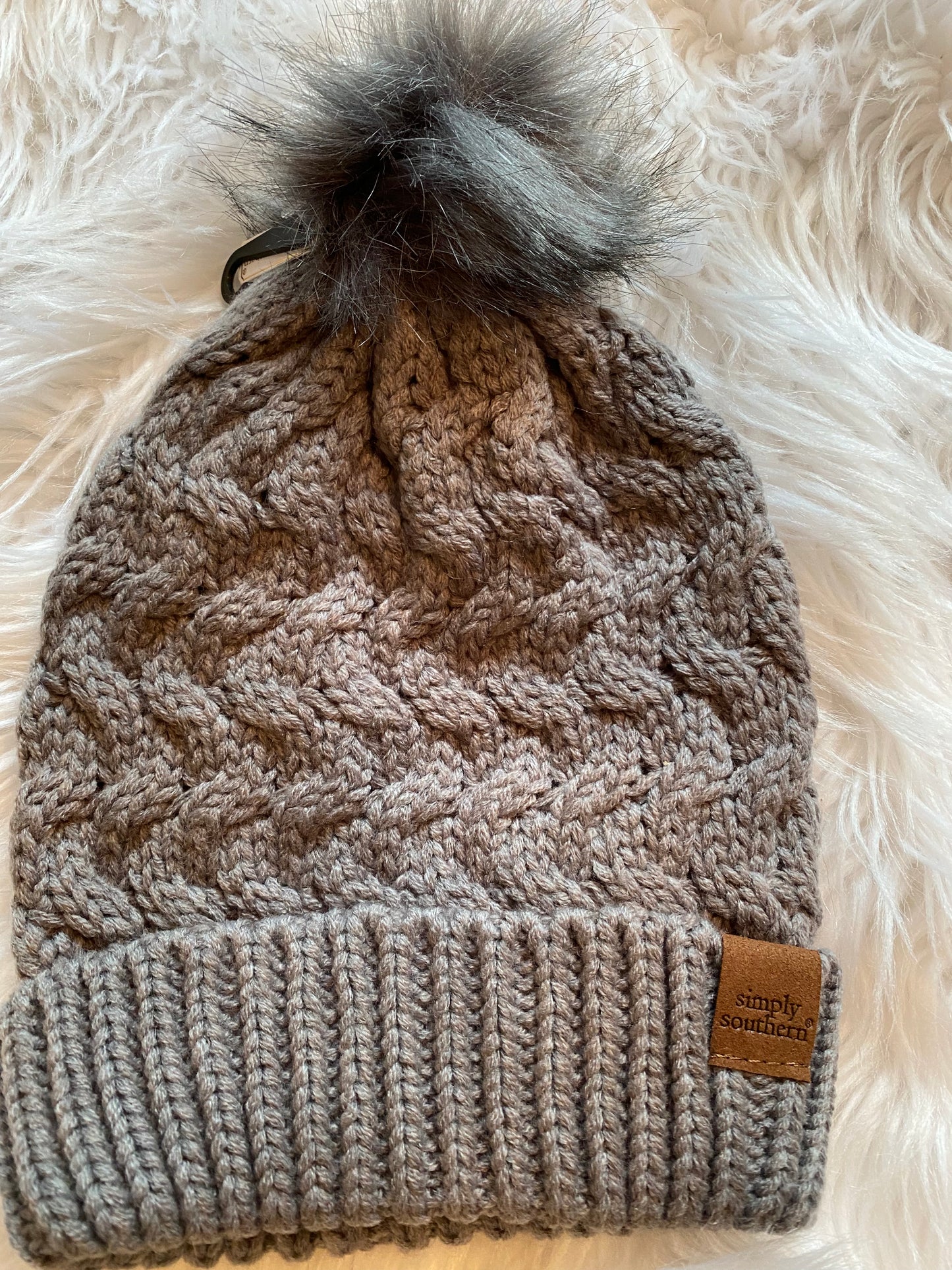 Load image into Gallery viewer, * Simply Southern Sweater Beanie with ball
